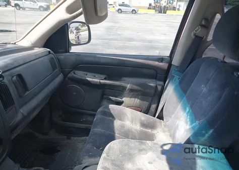 2002 Dodge Ram 1500 z USA, uszkodzony, nr VIN 3D7HA18N72G184363